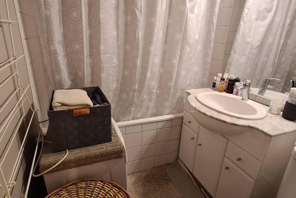 Cosy Studio In The Heart Of Paris / Marais Eksteriør billede